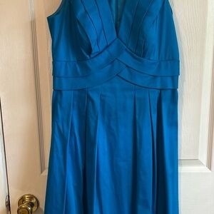Calvin Klein Blue Pleated Midi Dress Plunge Neckline